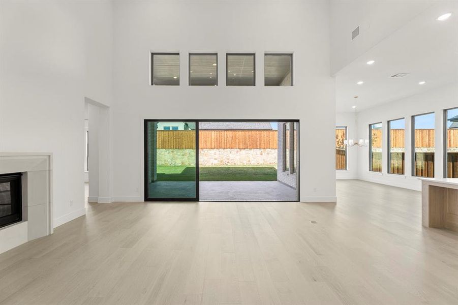 14. 551 Twilight - Family 14. 551 Twilight - Family