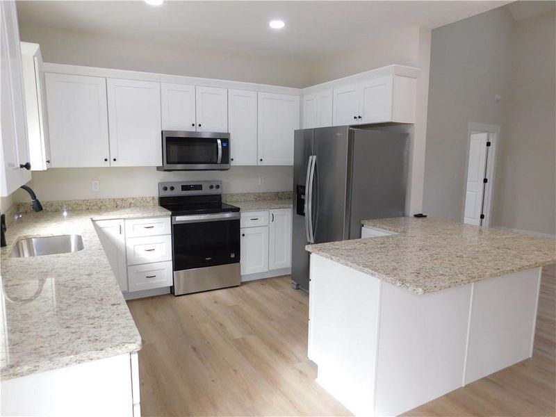 Furnished interior view inside a new home in , Dahlonega (Image 7).