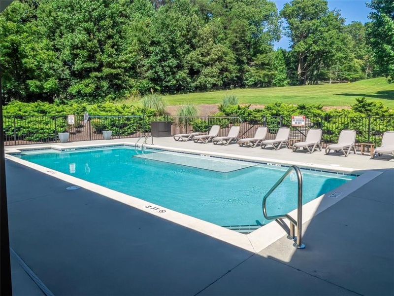 Community amenities in , Blairsville (Image 83).