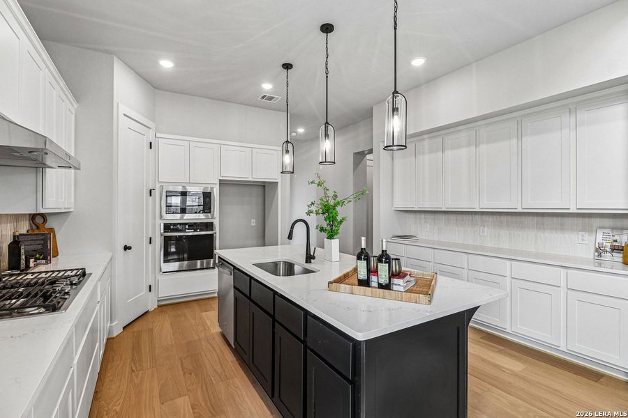 Furnished interior view inside a new home in Homestead, Schertz (Image 8).