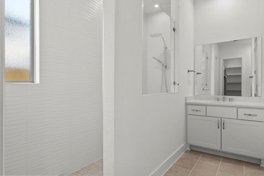 Furnished interior view inside a new home in Santa Rita Ranch - Eldorado, Liberty Hill (Image 4).