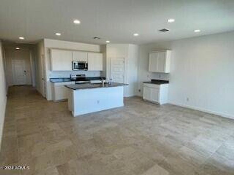 Lot 192 Kitchen pic 2