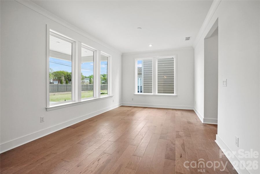 Spacious, unfurnished interior of a new home in Parkside Crossing, Charlotte (Image 32).