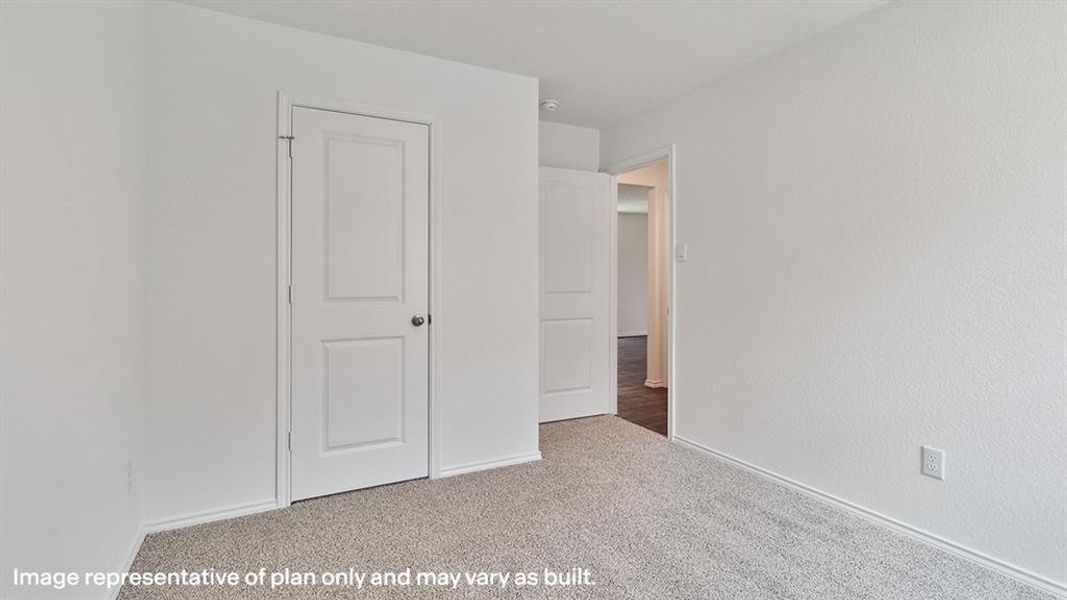 Spacious, unfurnished interior of a new home in Asher Oaks, Bonham (Image 22).