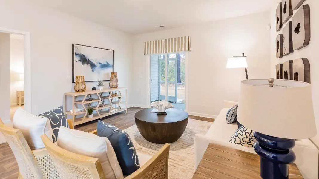Representative furnished interior of a home built from the GLENWOOD by D.R. Horton in Huggins Hill, Manning (Image 9). Representative furnished interior of a home built from the GLENWOOD by D.R. Horton in Huggins Hill, Manning (Image 9).
