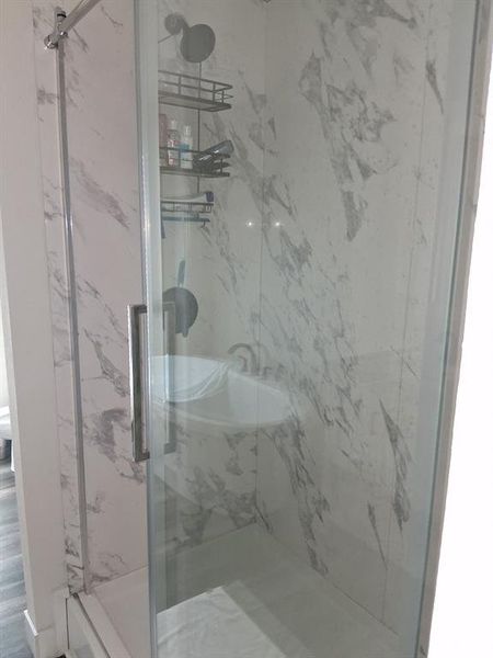 Image 10 of a home in . Image 10 of a home in .