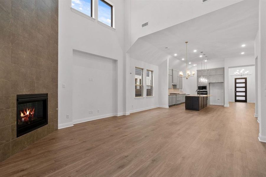 DAL_Painted Tree_Kilgore IV_4213 Attwater Street (15)