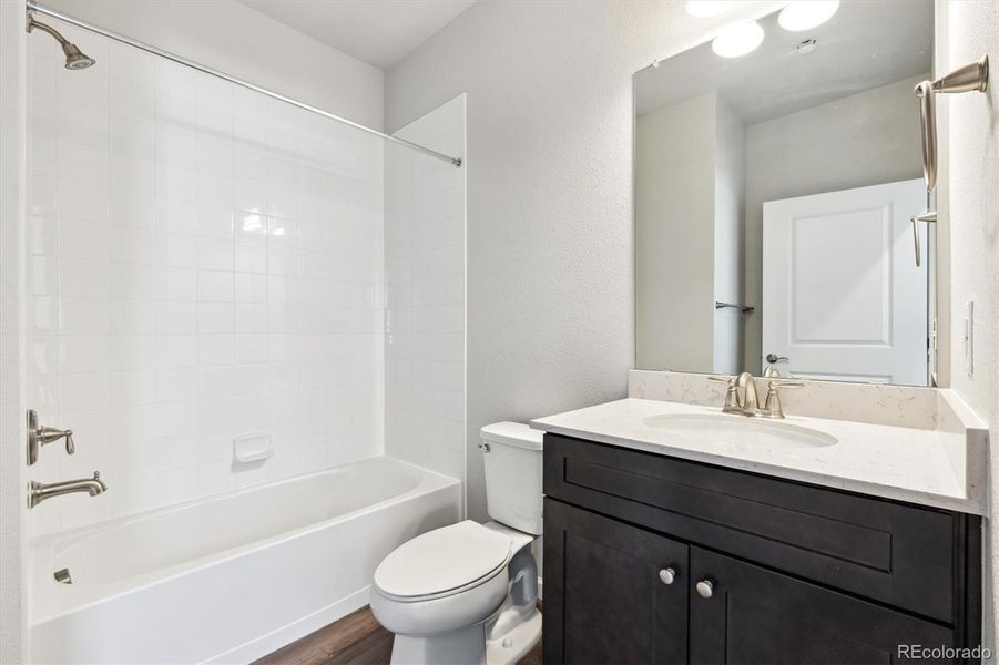 Furnished interior view inside a new home in Townhome Collection at Grand Vue at Interlocken, Broomfield (Image 6). Furnished interior view inside a new home in Townhome Collection at Grand Vue at Interlocken, Broomfield (Image 6).