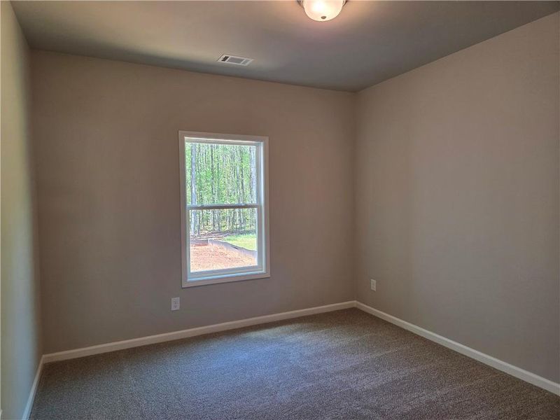 Spacious, unfurnished interior of a new home in , Bethlehem (Image 25).