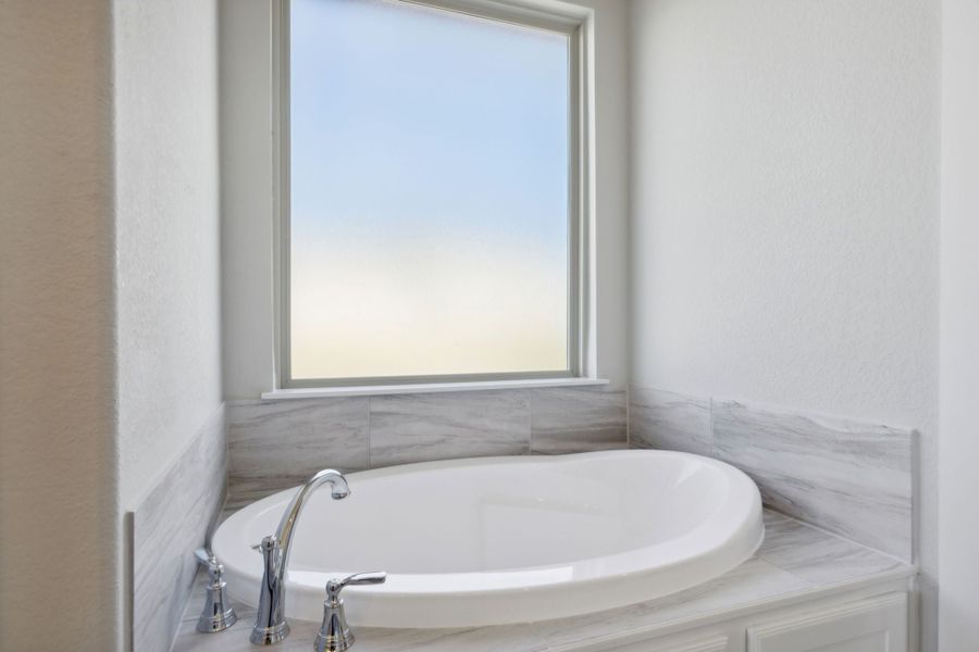 Representative interior finishes for a home built from the Cerro by Centre Living Homes in Ellis Ranch Estates, Waxahachie (Image 16). Representative interior finishes for a home built from the Cerro by Centre Living Homes in Ellis Ranch Estates, Waxahachie (Image 16).
