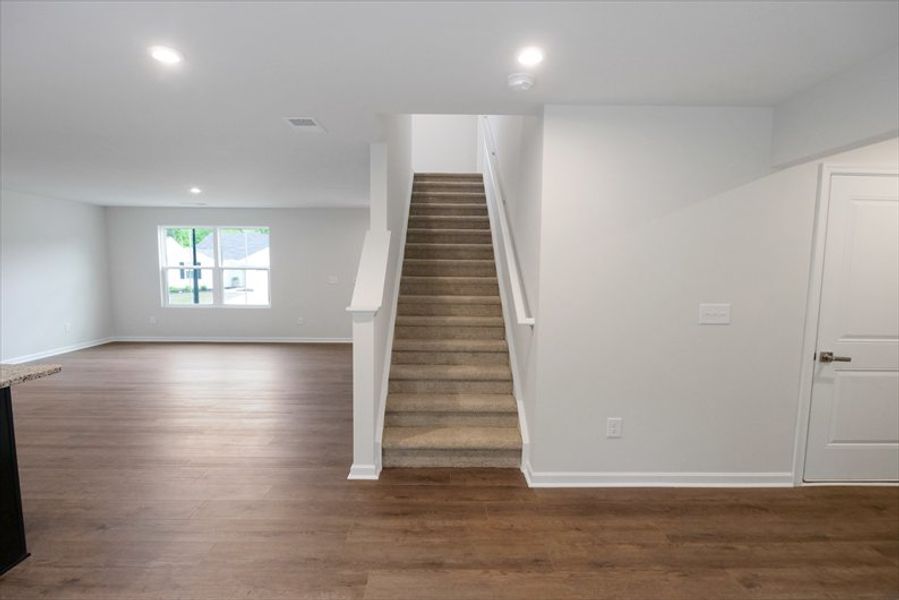 Spacious, unfurnished interior of a new home in Quails Run, Lyman (Image 9). Spacious, unfurnished interior of a new home in Quails Run, Lyman (Image 9).