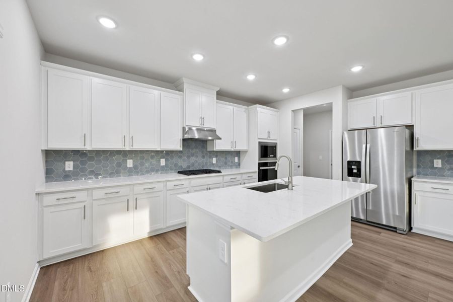 8 - Kitchen 8 - Kitchen