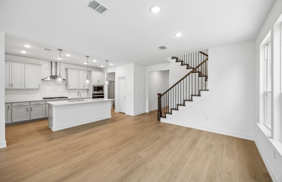 Furnished interior view inside a new home in Highland Lakes, McKinney (Image 14).
