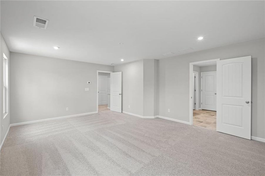 Spacious, unfurnished interior of a new home in Cherry Glen, Euharlee (Image 27).