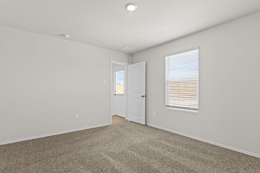 Spacious, unfurnished interior of a new home in Ladera, Luling (Image 28). Spacious, unfurnished interior of a new home in Ladera, Luling (Image 28).