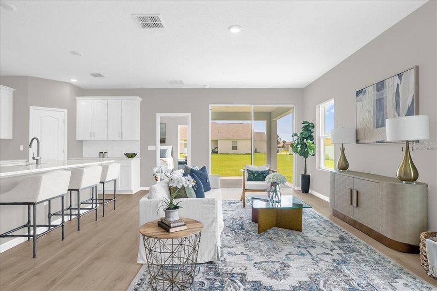 Furnished interior view inside a new home in , Dunnellon (Image 9).