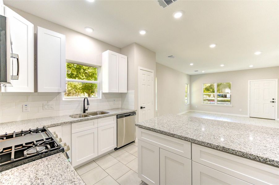 Furnished interior view inside a new home in , Navasota (Image 8).