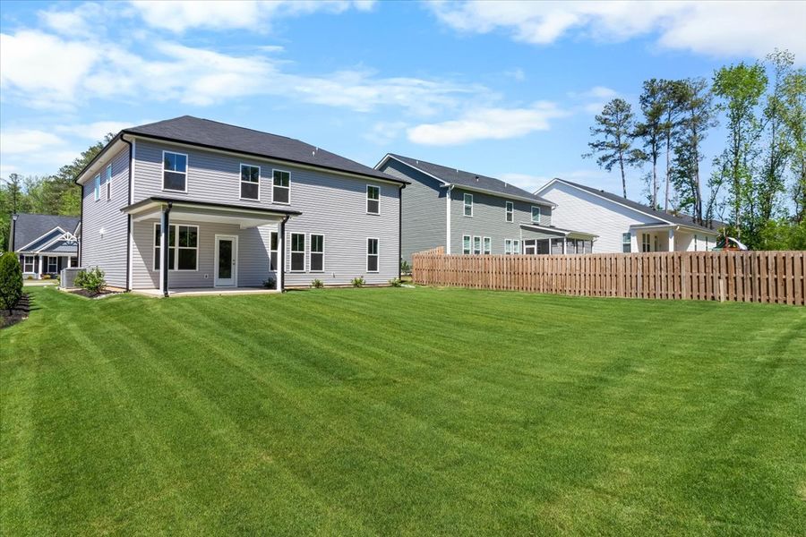 Backyard & Covered Patio | 823 Elsie Drive, Outdoor Living in Windsor