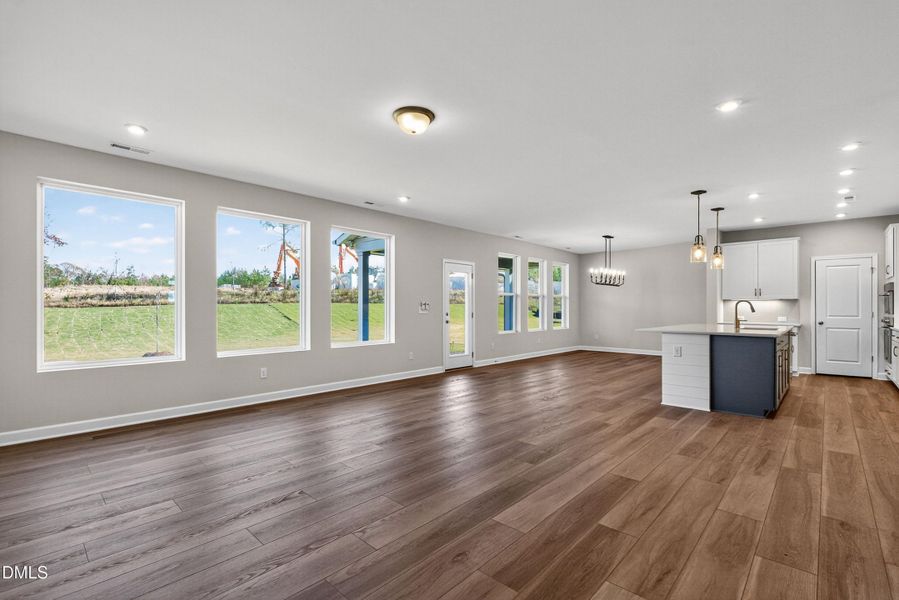 virtual-tour-153567-photo-17628923399471