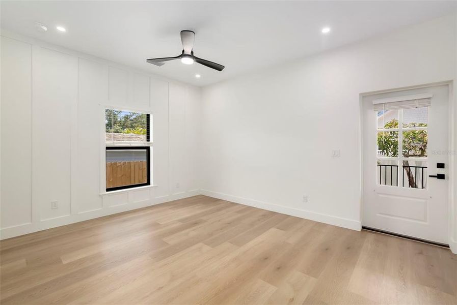 Spacious, unfurnished interior of a new home in , Bradenton (Image 42). Spacious, unfurnished interior of a new home in , Bradenton (Image 42).