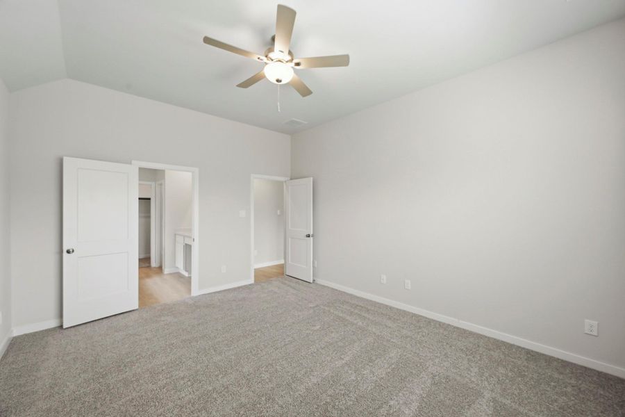 Spacious, unfurnished interior of a new home in Audubon, Magnolia (Image 35).