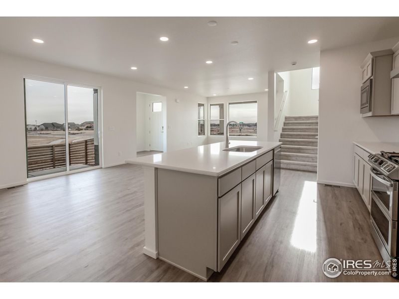 EXAMPLE PHOTOS: KITCHEN, DINING AND LIVING ROOM