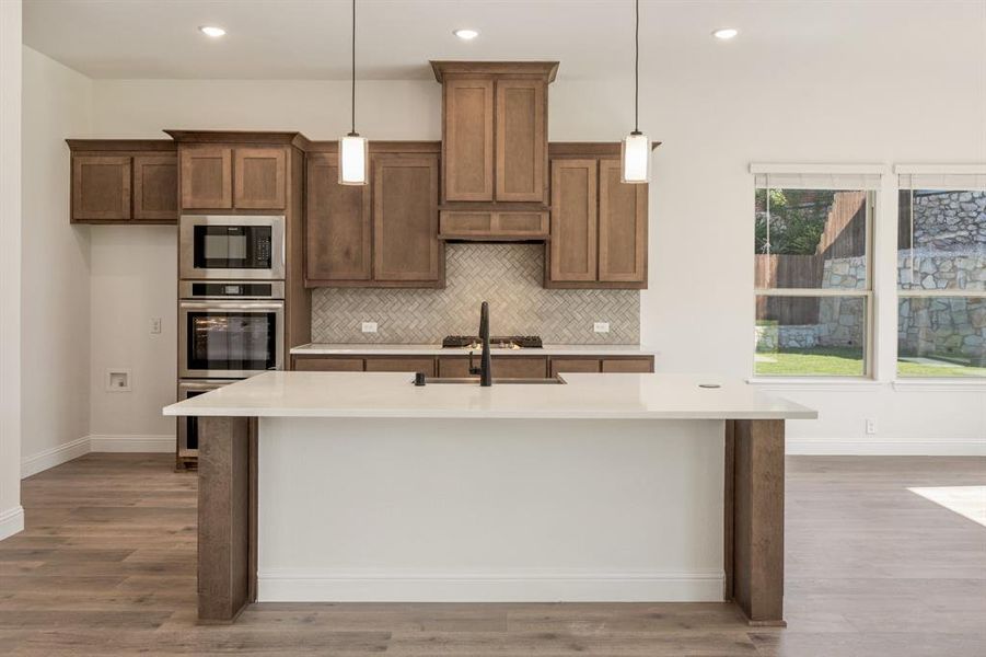 Furnished interior view inside a new home in The Enclave at Parks of Aledo, Aledo (Image 12). Furnished interior view inside a new home in The Enclave at Parks of Aledo, Aledo (Image 12).
