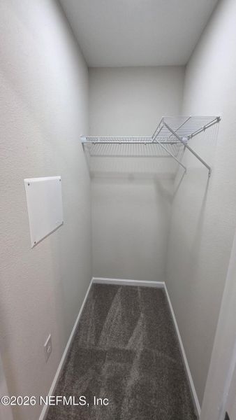 Spacious, unfurnished interior of a new home in , Jacksonville (Image 16).