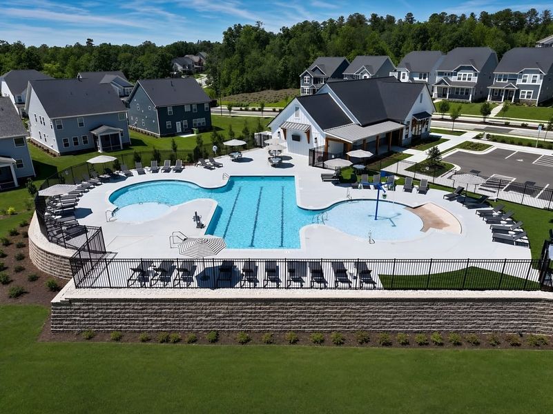 Community amenities in Silverstone, Knightdale (Image 23).