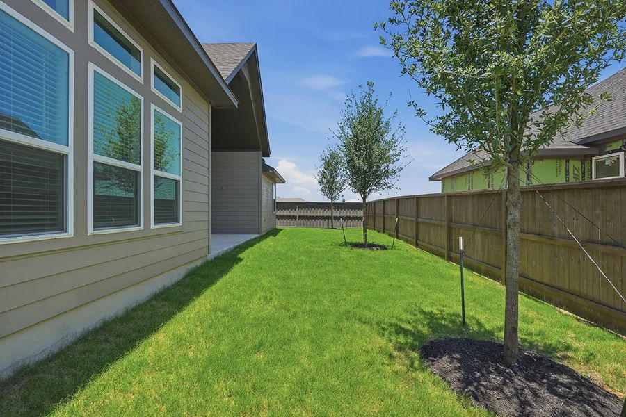 Representative exterior details of a home built from the Kingston by Chesmar Homes in Prominence 60's, San Antonio (Image 35).