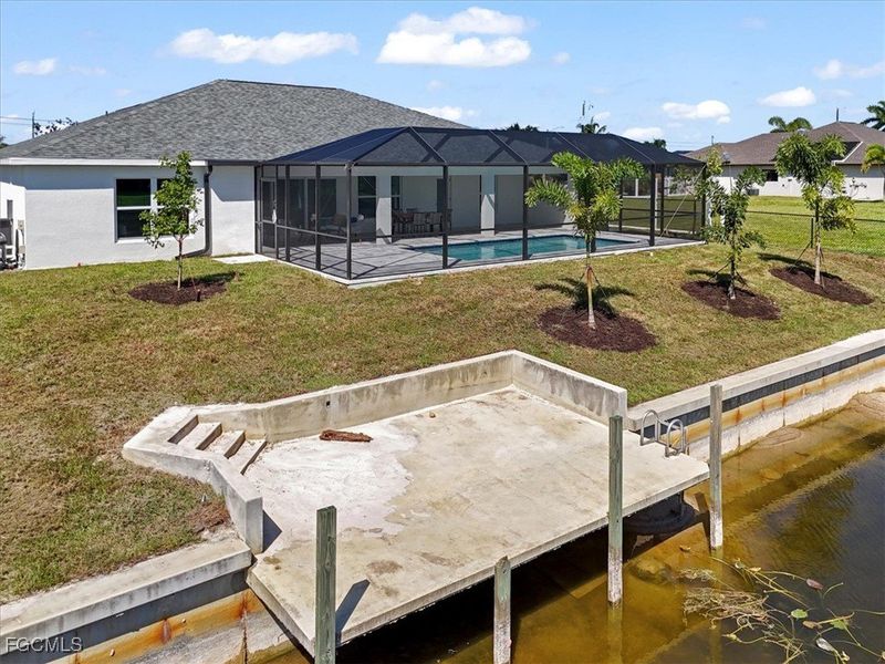 Community amenities in Cape Coral, Cape Coral (Image 43).