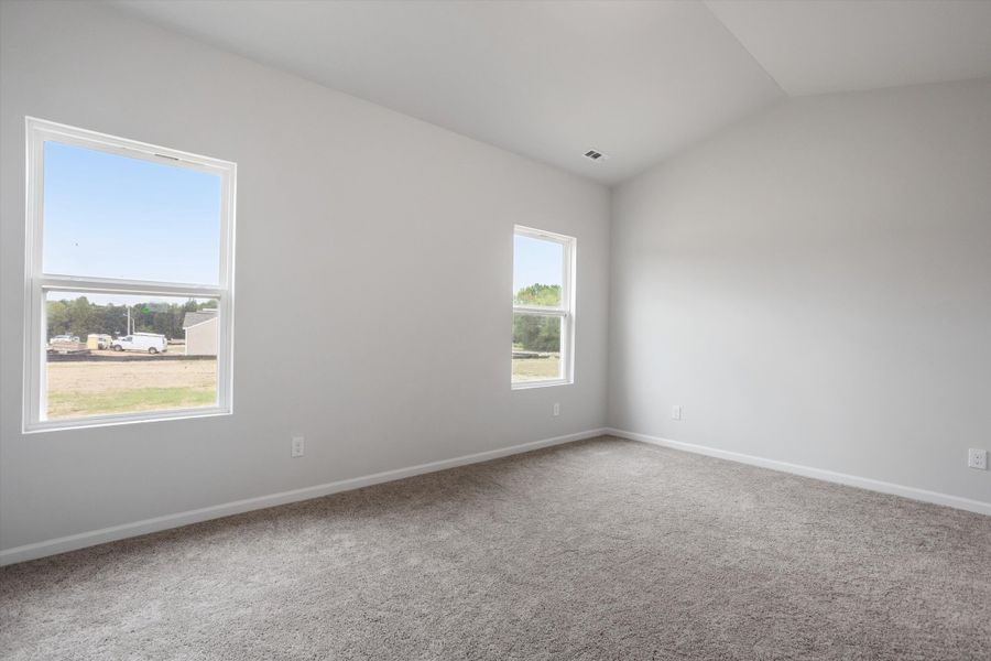 Spacious, unfurnished interior of a new home in Cambridge Reserve, Angier (Image 21).