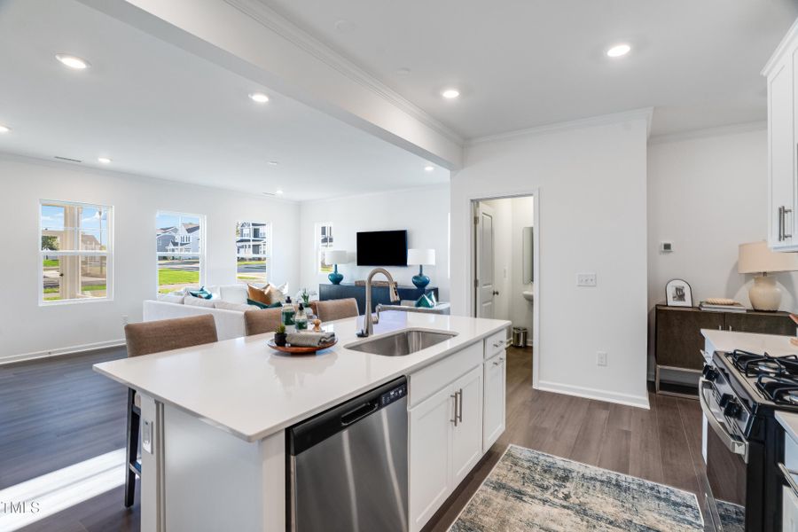 SUN_ElizabethSprings_Pic_202ShingleOak_0