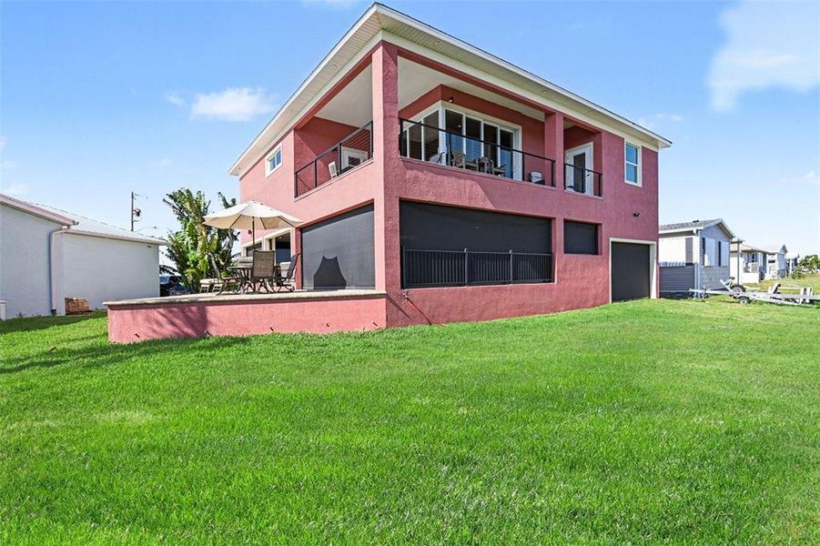 Exterior details and patio area of a home in , Punta Gorda (Image 31).