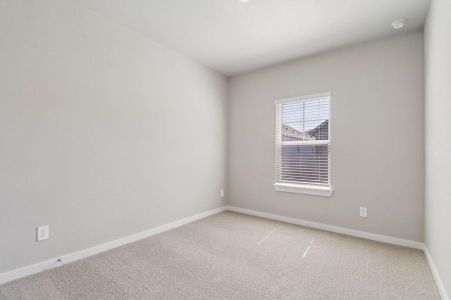 Photo is not of the actual home, but is an inspirational photo of builder’s model home and may depict options, furnishings, and/or decorator features that are not included Photo is not of the actual home, but is an inspirational photo of builder’s model home and may depict options, furnishings, and/or decorator features that are not included