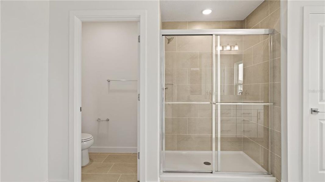 Furnished interior view inside a new home in Willowbrook North, Winter Haven (Image 14).