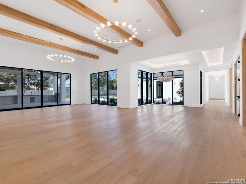 Spacious, unfurnished interior of a new home in , San Antonio (Image 54).