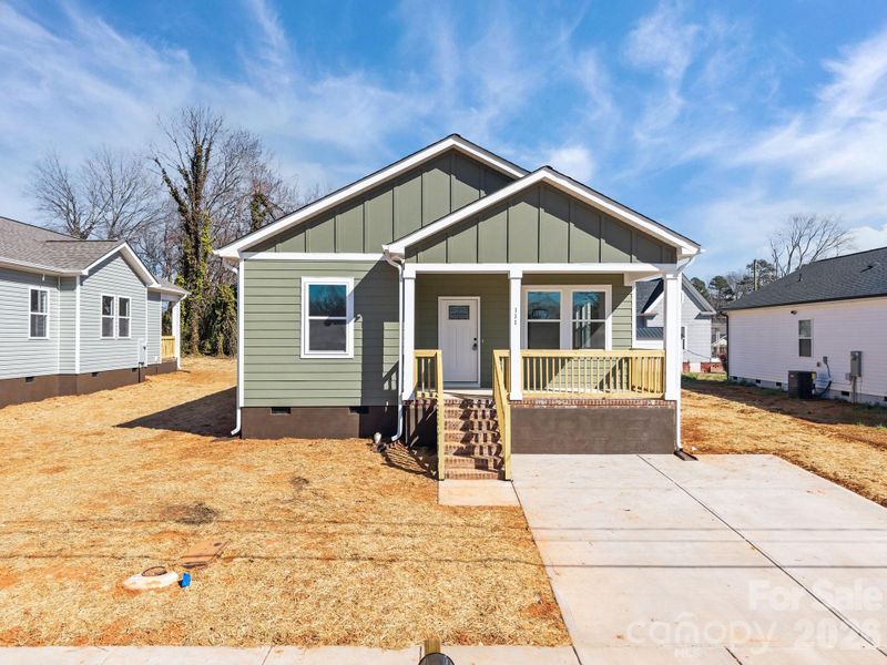 Front exterior of a new home in , Salisbury, NC, highlighting curb appeal (Image 1). Front exterior of a new home in , Salisbury, NC, highlighting curb appeal (Image 1).