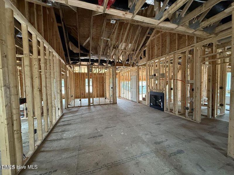 20250916171238505764000000-o