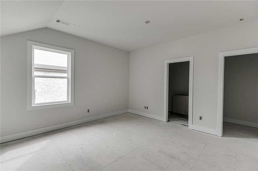 Image 42 of a home in .