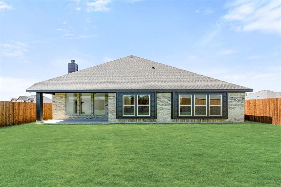 Front exterior of a new home in Georgetown at Kings Fort 60s, Kaufman, TX, highlighting curb appeal (Image 1). Front exterior of a new home in Georgetown at Kings Fort 60s, Kaufman, TX, highlighting curb appeal (Image 1).