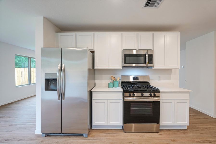 Furnished interior view inside a new home in Becker Landing, Hockley (Image 5).