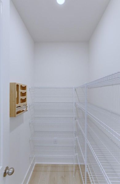 Spacious, unfurnished interior of a new home in Homecoming, Ravenel (Image 11).