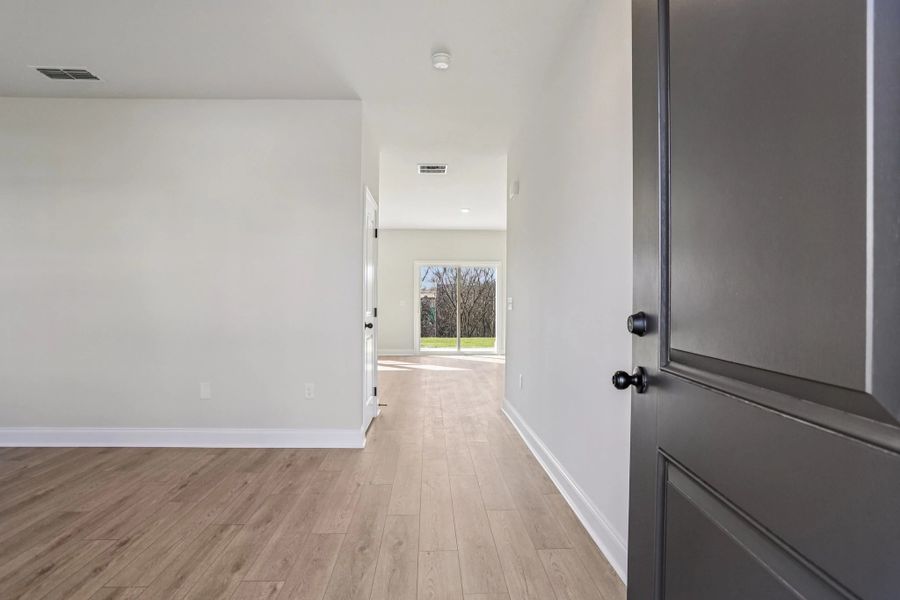 Spacious, unfurnished interior of a new home in Ascent at Arbor Ridge, La Vergne (Image 22).