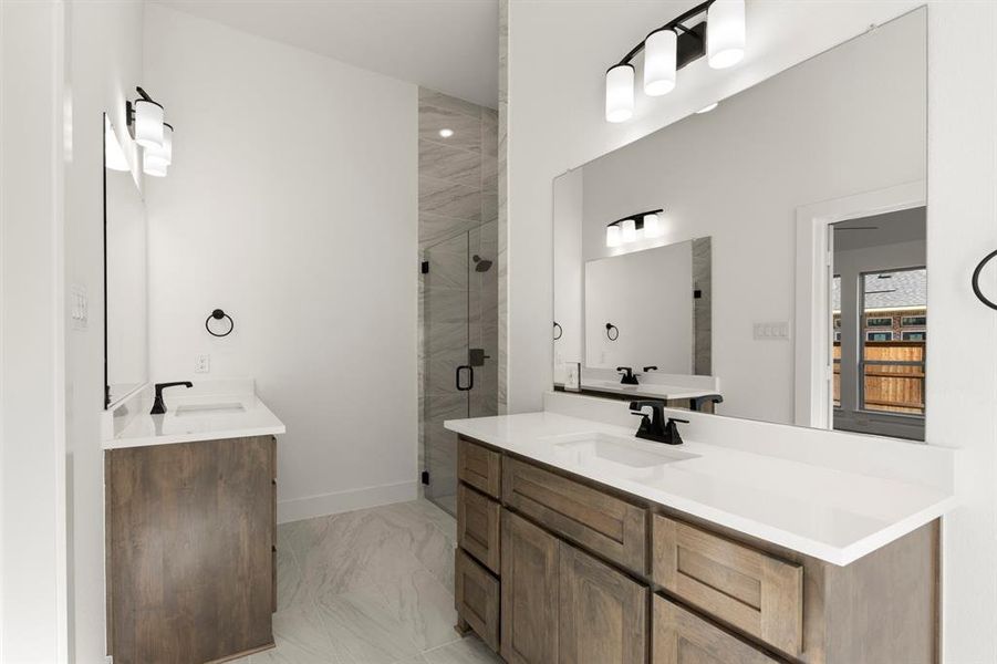 21. 1031 Gracious - Bath (3)