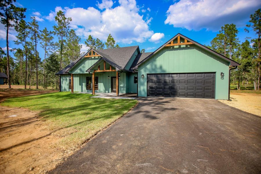 Image 40 of a home in .