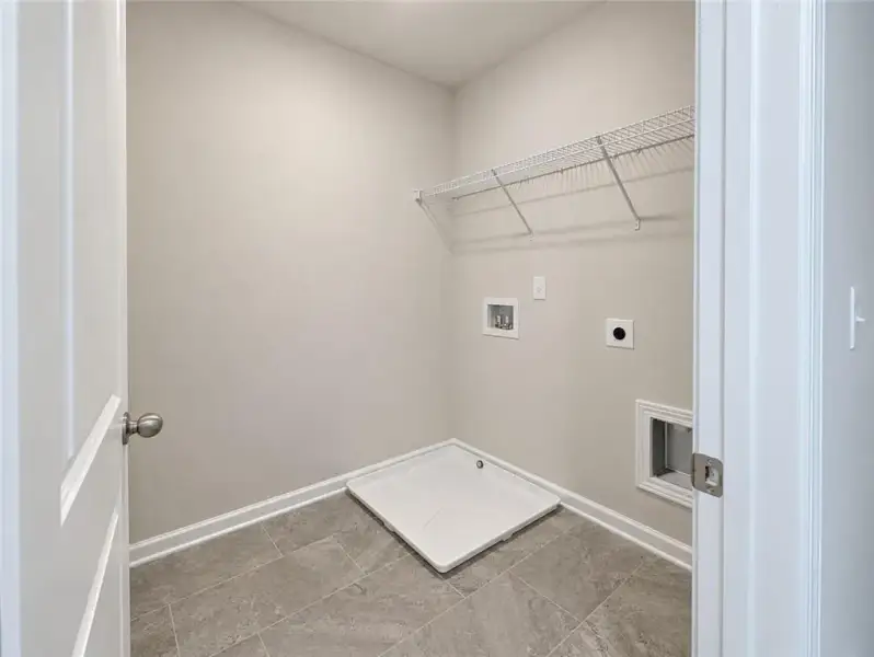 Spacious, unfurnished interior of a new home in Walden Park – The Retreat, Lithonia (Image 21).