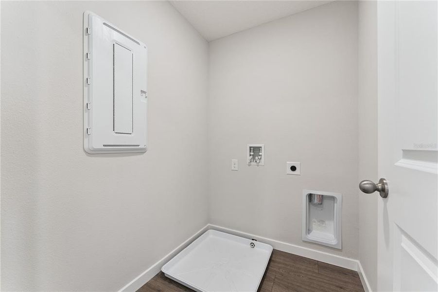 Image 43 of a home in .