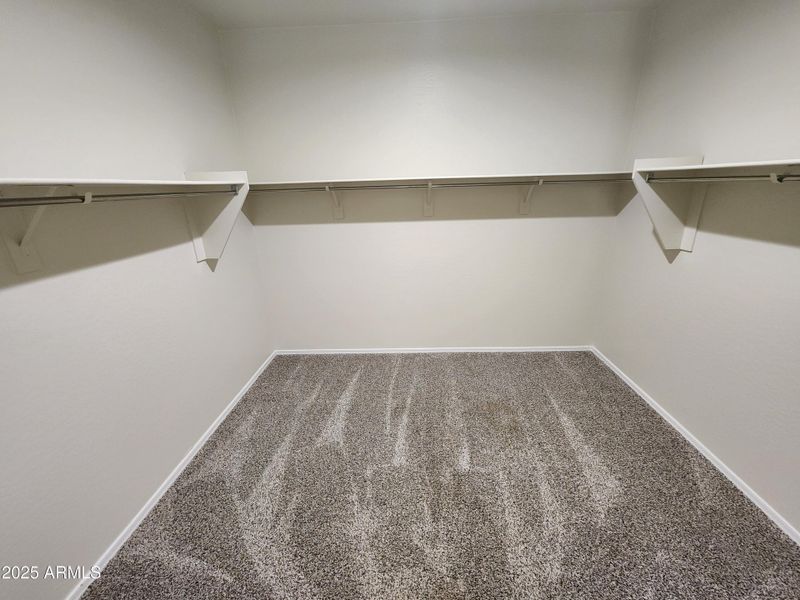 Master Walkin Closet