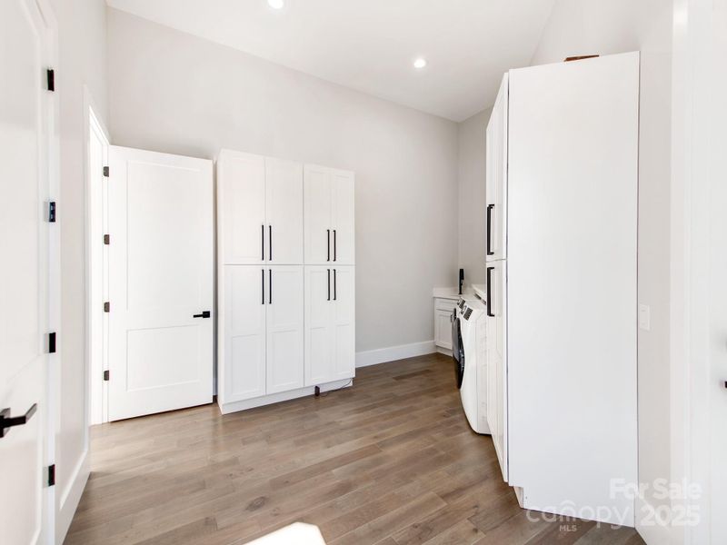 Spacious, unfurnished interior of a new home in , Stanfield (Image 20). Spacious, unfurnished interior of a new home in , Stanfield (Image 20).